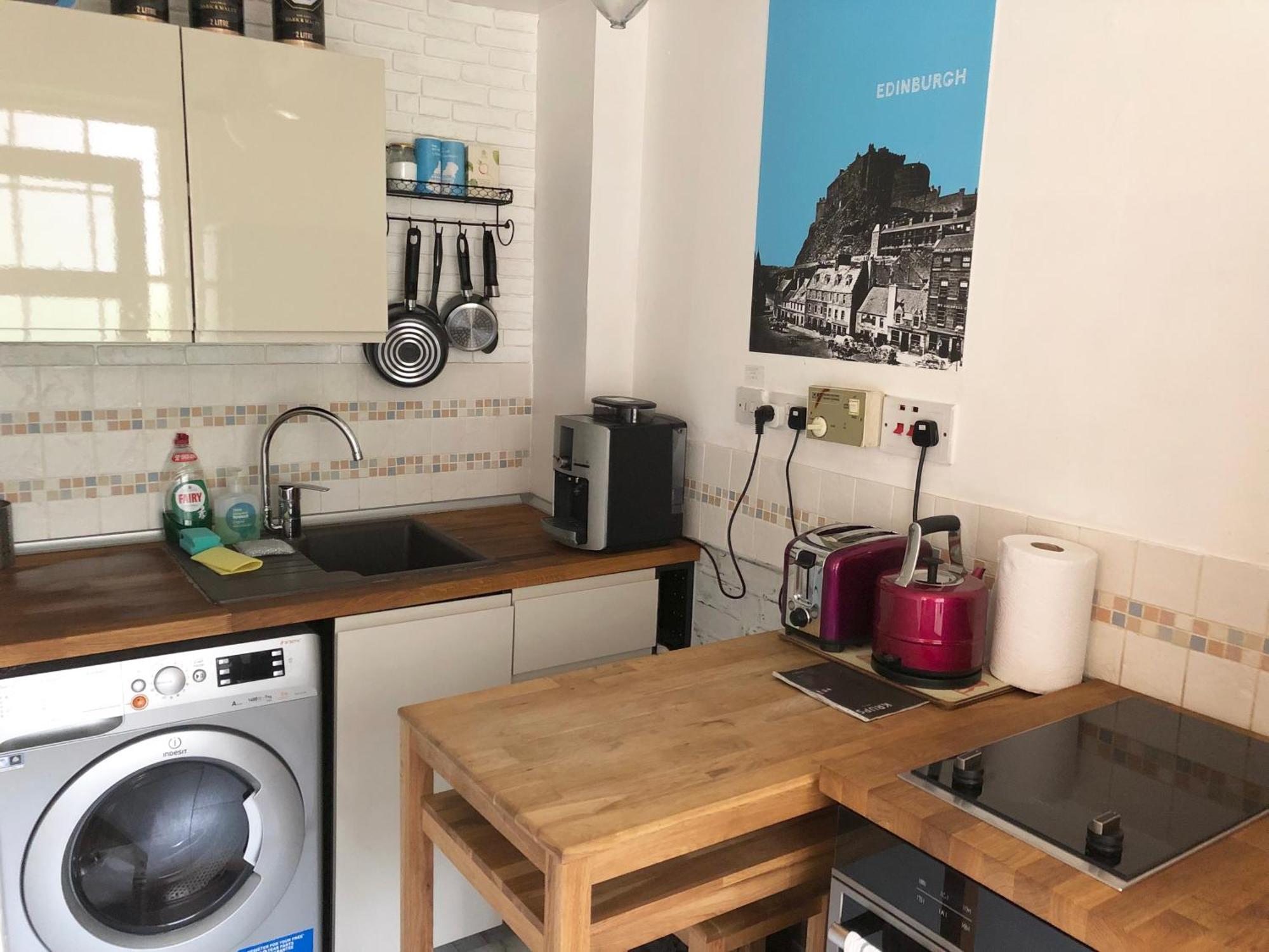 Castle View&Grassmarket Studio Flat With Luxury Bathroom エディンバラ エクステリア 写真